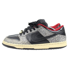 Load image into Gallery viewer, Nike SB Dunk Low Black Supreme SZ 11